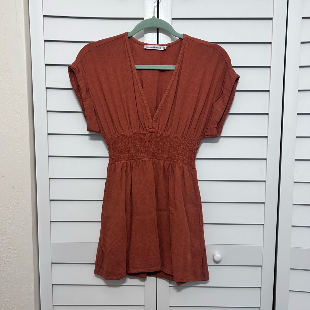 Abercrombie & Fitch Terracotta V-Neck Blouse